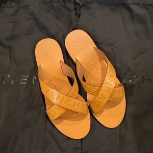 NWT Givenchy Sandals